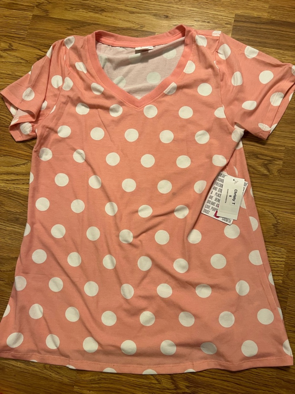 NWT LulaRoe Pink and White Polka Dot V Neck Tee Size S.